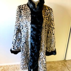 Donna Slayers fabulous furs leopard faux fur coat, XL